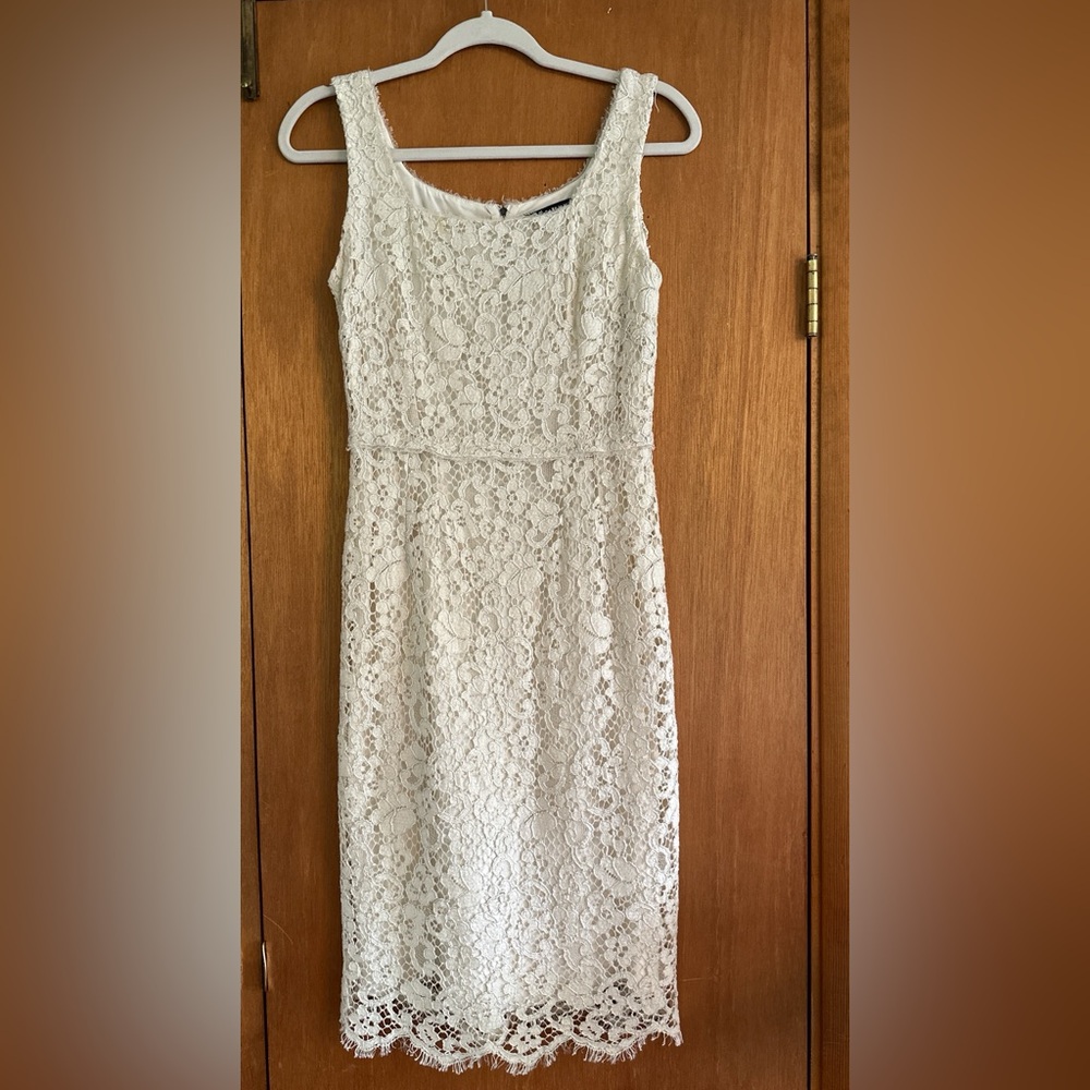 Dolce & Gabbana Cream Lace Sheath Midi Dress Scoop Neck Sleeveless Size 40